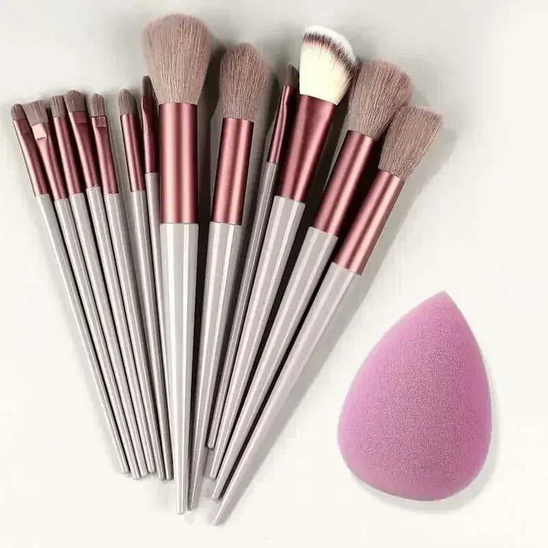 Pro Soft Makeup Brushes - HAIIZ